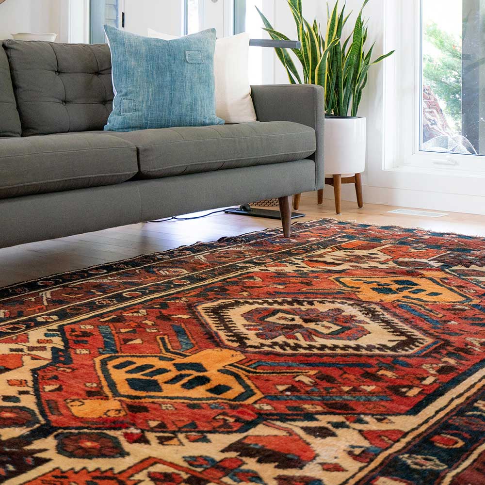 Carpet with Inline Messages