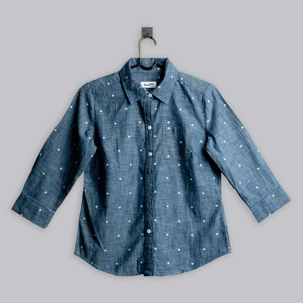 Shirt with Inline Messages